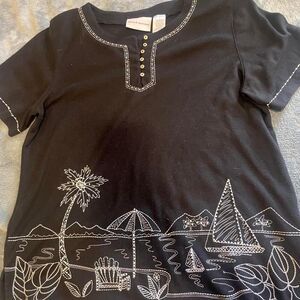 Alfred-dunner Women's Black T-shirt